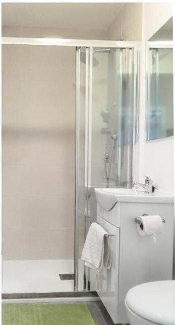 Coqueto Apartamento Nuevo En Pleno Centro De Algeciras Bb 外观 照片
